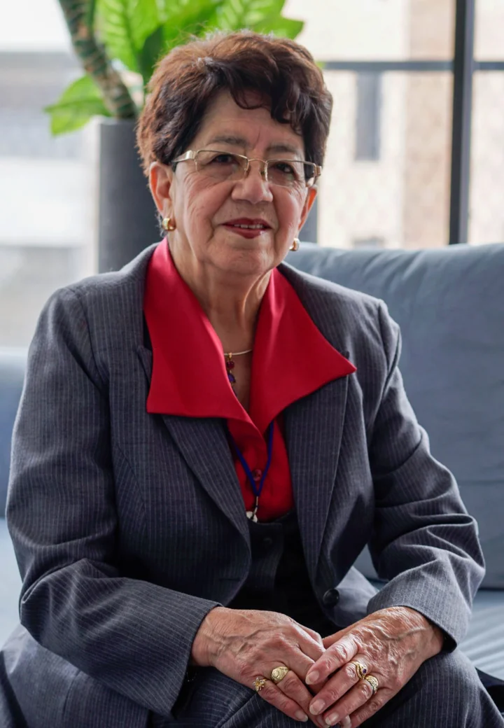 CPA Lcda. Yolanda de Veintemilla